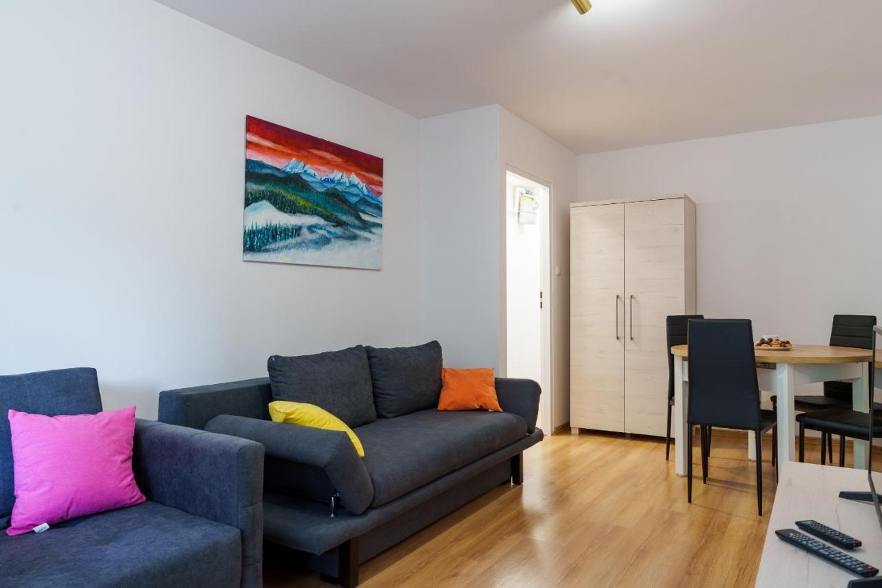 Apartament Pod Swierkiem - Pet Friendly - 2 Osobne Pokoje Dla Max 5 Osob - Space Apart Jelenia Góra Exteriör bild